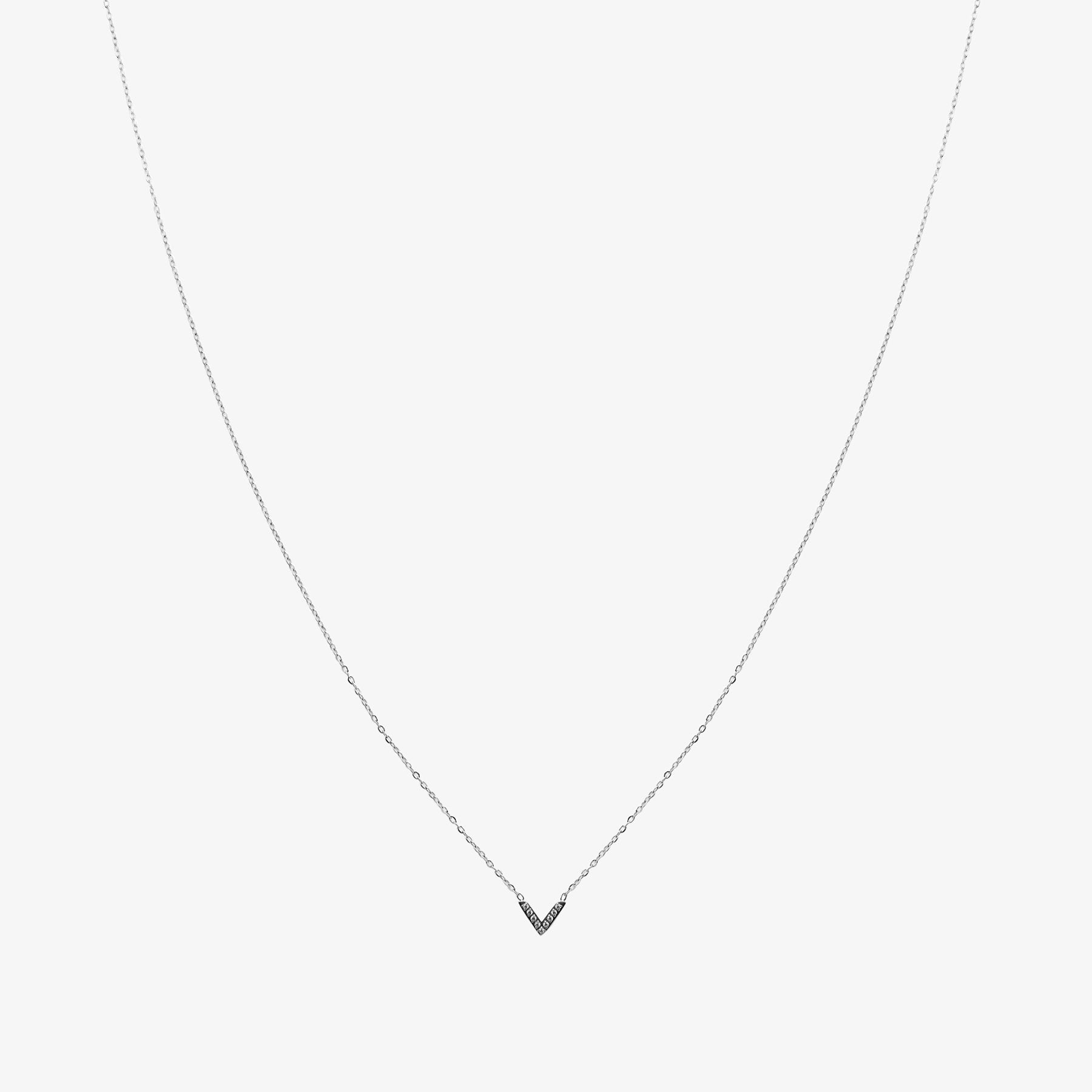 Halskette: Shimmering V Elegance