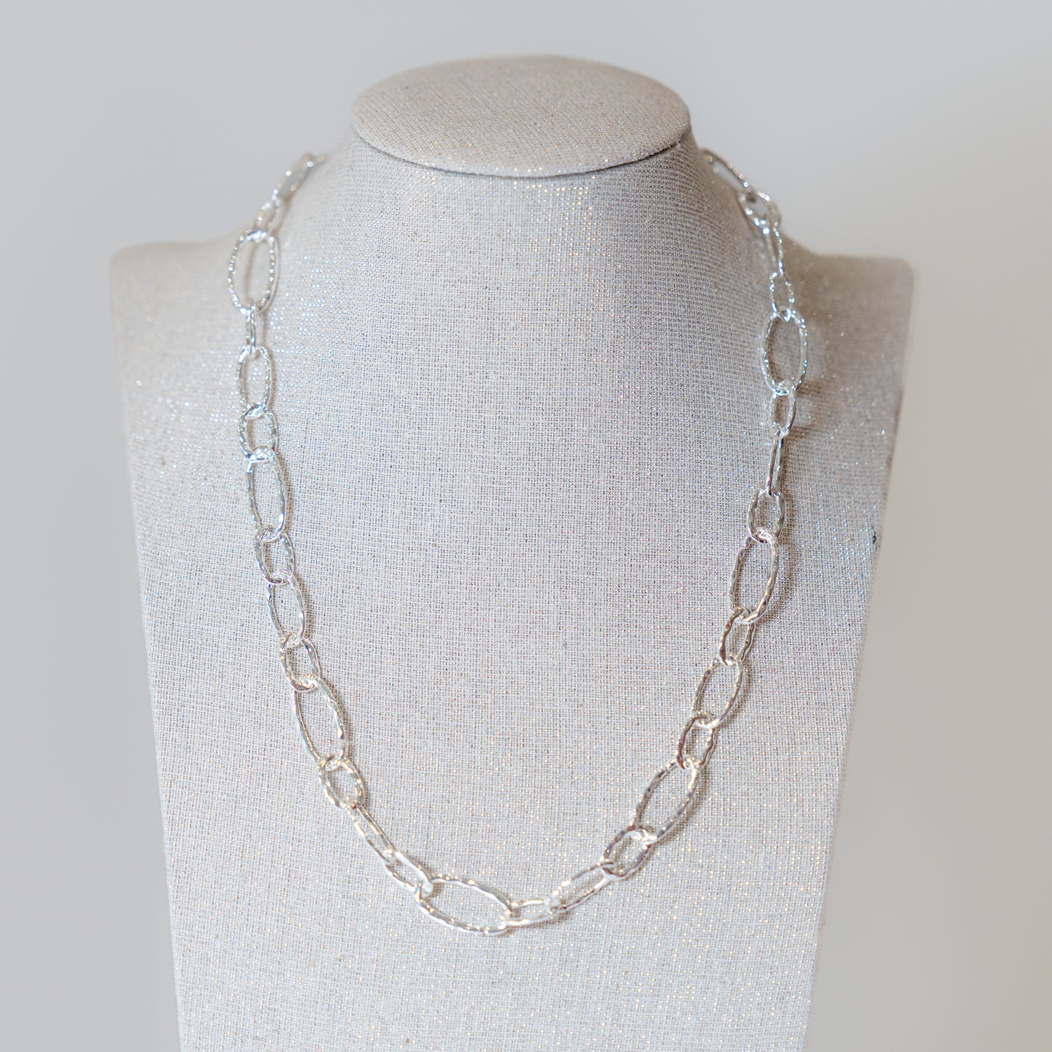 Halskette: Textured Chains