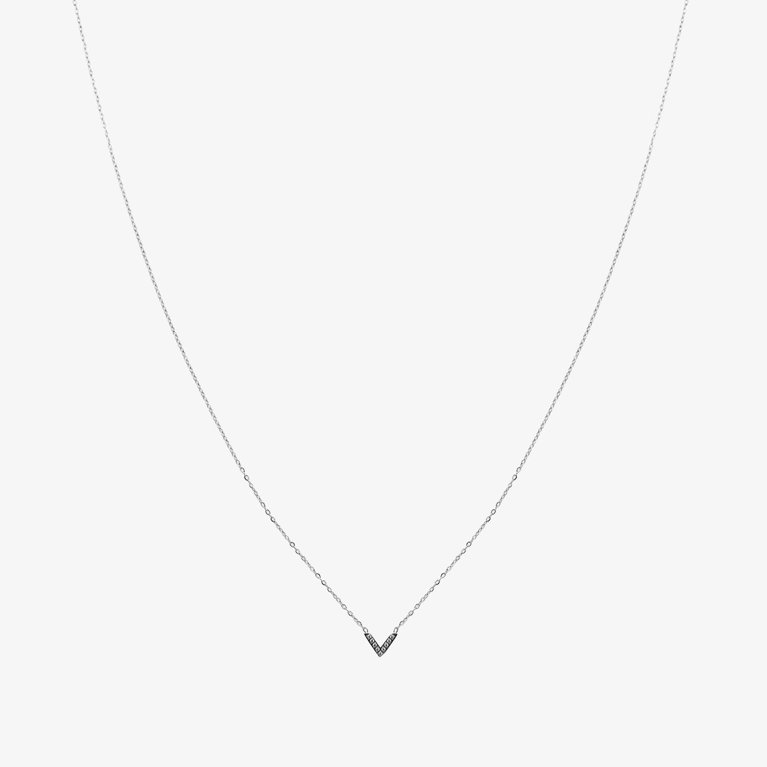 Halskette: Shimmering V Elegance